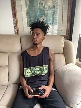 matatanlove online show from February 12, 2025, 6:30 pm