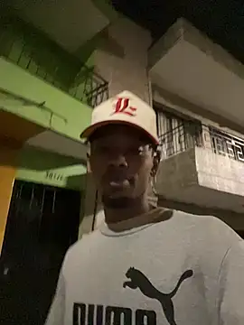 matatanlove online show from February 26, 2025, 5:03 am