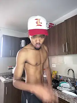 matatanlove online show from March 18, 2025, 4:50 pm