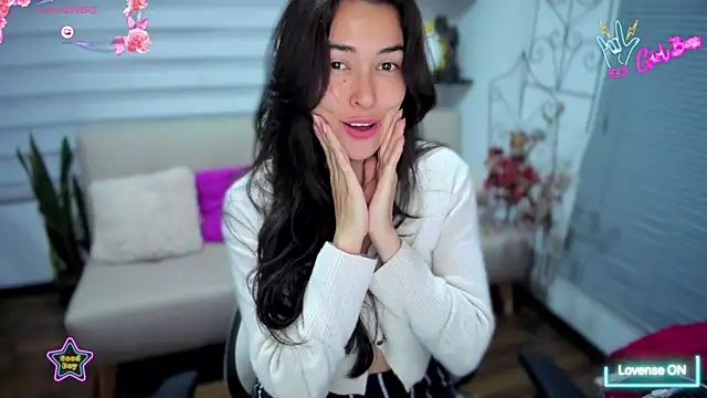 Snapshot of Lunlunera chatting on February 3, 2026, 6:40 am Lunlunera online show from February 3, 2026, 6:40 am