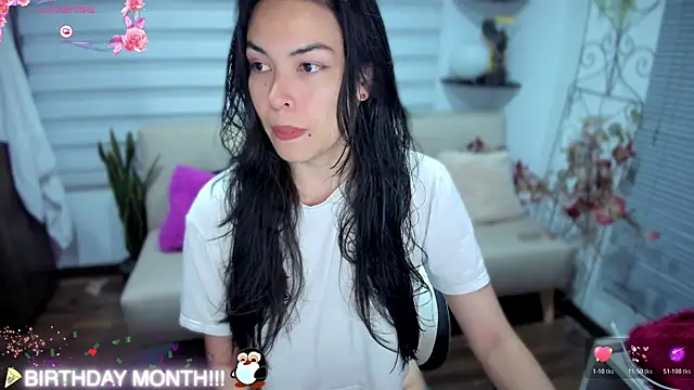 Lunlunera online show from November 7, 2025, 1:43 am