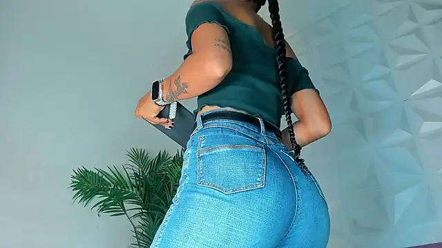 Hellen Sky online show from December 16, 2025, 7:18 pm