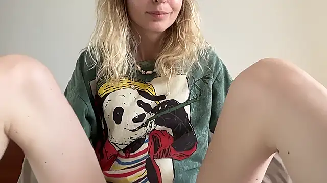 Snapshot of ivankai_ chatting on January 17, 2026, 3:21 am ivankai online show from January 17, 2026, 3:21 am