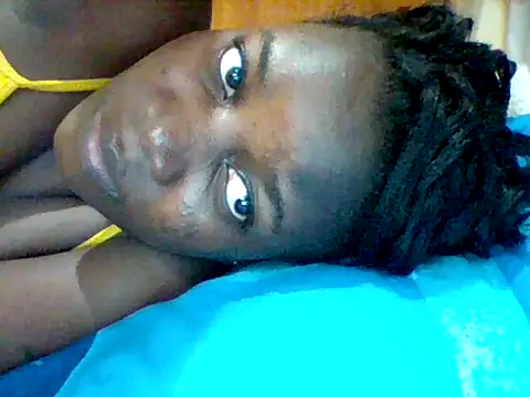 Snapshot of Alessandrajenna chatting on September 19, 2025, 4:11 pm Alessandrajenna online show from September 19, 2025, 4:11 pm