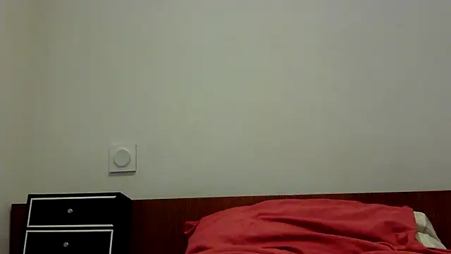 feline27 online show from November 6, 2025, 7:51 pm