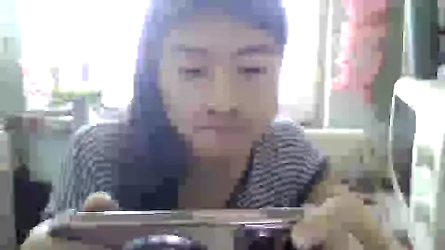 CarlyJoy online show from June 3, 2026, 10:49 am