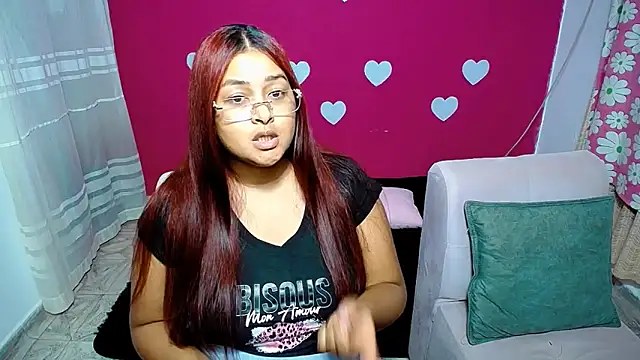 Snapshot of violeta_rous chatting on May 30, 2026, 2:51 am violeta rous online show from May 30, 2026, 2:51 am