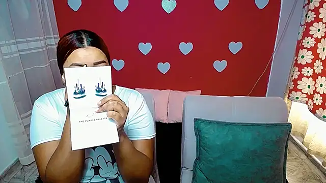 Snapshot of violeta_rous chatting on June 3, 2026, 3:06 pm violeta rous online show from June 3, 2026, 3:06 pm