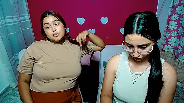 Snapshot of violeta_rous chatting on June 3, 2026, 3:29 am violeta rous online show from June 3, 2026, 3:29 am