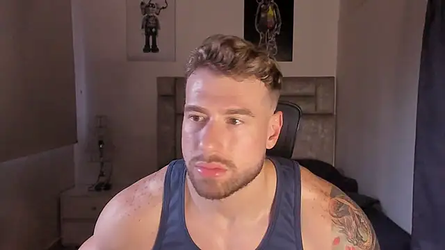 paul rogerr online show from November 29, 2025, 10:43 pm