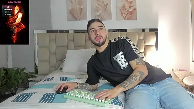 Vanessa and liam online show from January 16, 2026, 2:59 am