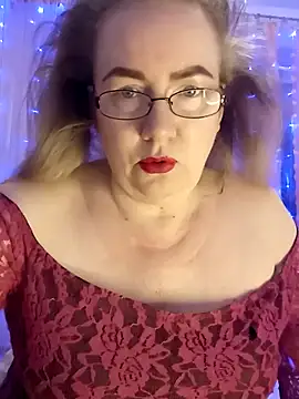 Snapshot of stiflers_momy chatting on February 19, 2026, 7:22 pm stiflers momy online show from February 19, 2026, 7:22 pm