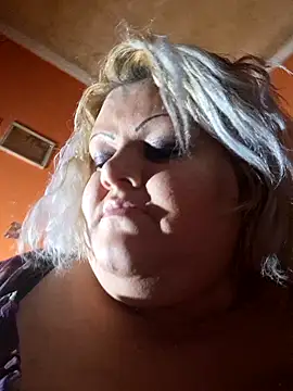 ducicsajsziii online show from November 16, 2025, 4:28 am