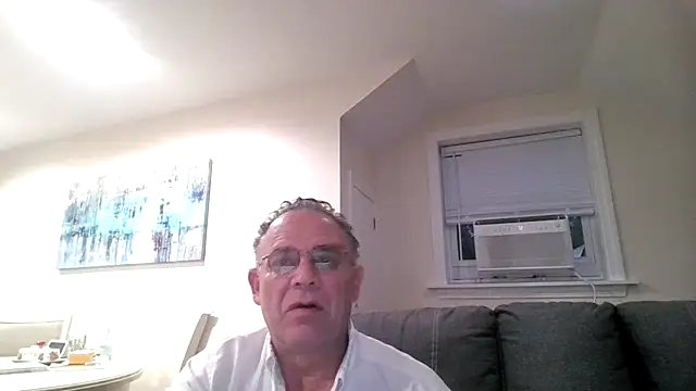 twopeopleinlove online show from July 29, 2026, 9:30 am