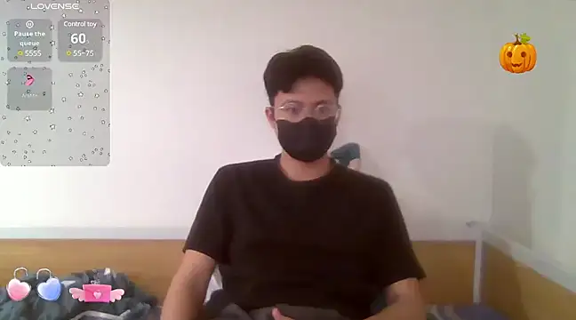 Snapshot of Gwencloudy chatting on January 3, 2025, 1:57 pm Gwencloudy online show from January 3, 2025, 1:57 pm