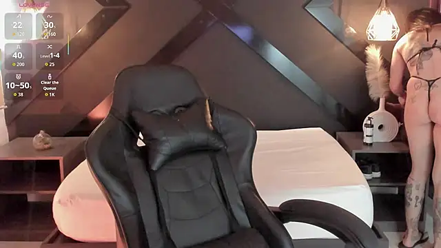 Snapshot of dark_gotica chatting on February 18, 2026, 7:32 pm dark gotica online show from February 18, 2026, 7:32 pm