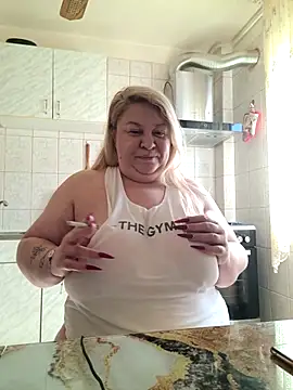 AriannaMilf online show from October 19, 2025, 9:34 am