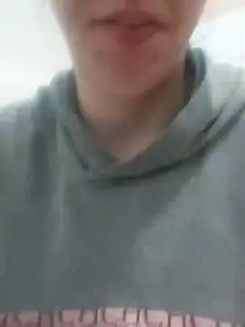 Snapshot of bruna_safadinhaa chatting on February 23, 2025, 11:22 am bruna safadinhaa online show from February 23, 2025, 11:22 am