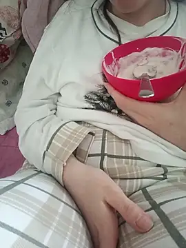 bruna safadinhaa online show from April 16, 2026, 2:18 pm