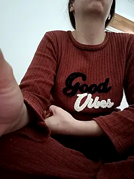 bruna safadinhaa online show from March 16, 2026, 3:26 pm