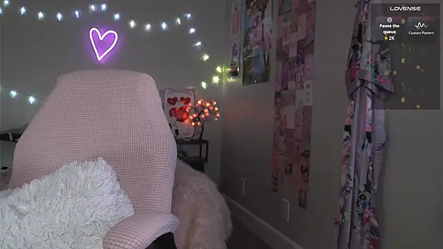 K4Li3Rxyzz online show from February 24, 2026, 8:21 pm