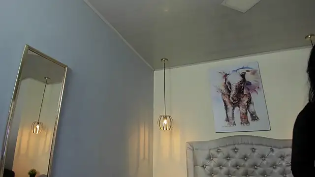 ayshel   online show from March 31, 2026, 3:19 am