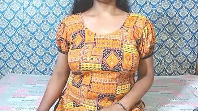 nikitahot3 online show from April 7, 2026, 11:50 pm