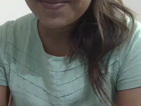 Snapshot of shekira99 chatting on February 5, 2026, 3:13 am shekira99 online show from February 5, 2026, 3:13 am