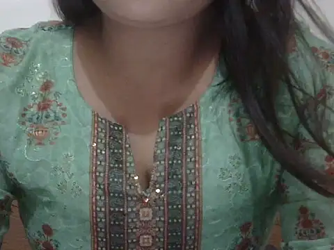 Snapshot of shekira99 chatting on February 17, 2026, 1:30 pm shekira99 online show from February 17, 2026, 1:30 pm