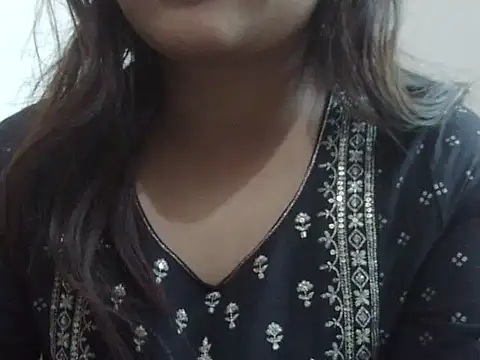 Snapshot of shekira99 chatting on February 13, 2026, 5:07 am shekira99 online show from February 13, 2026, 5:07 am