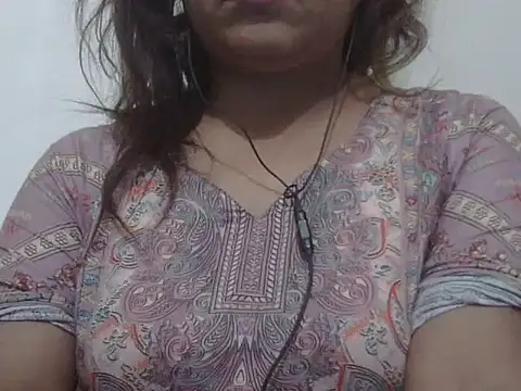 shekira99 online show from March 26, 2026, 9:02 pm