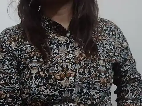 Snapshot of shekira99 chatting on February 9, 2026, 7:23 pm shekira99 online show from February 9, 2026, 7:23 pm