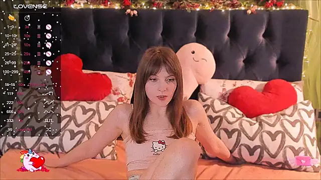 AliceLanley online show from February 26, 2025, 11:43 am