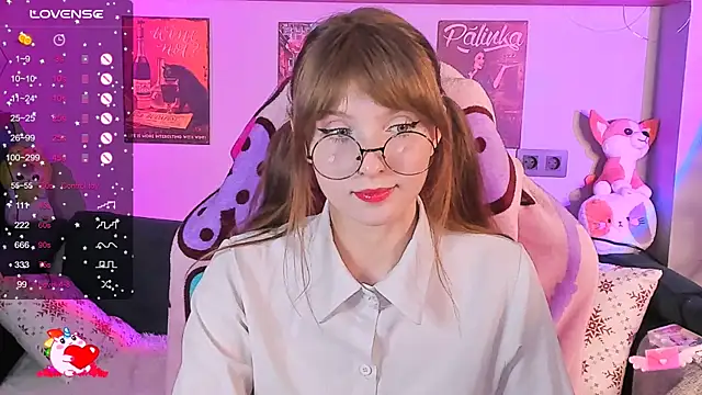 AliceLanley online show from December 4, 2024, 12:08 pm