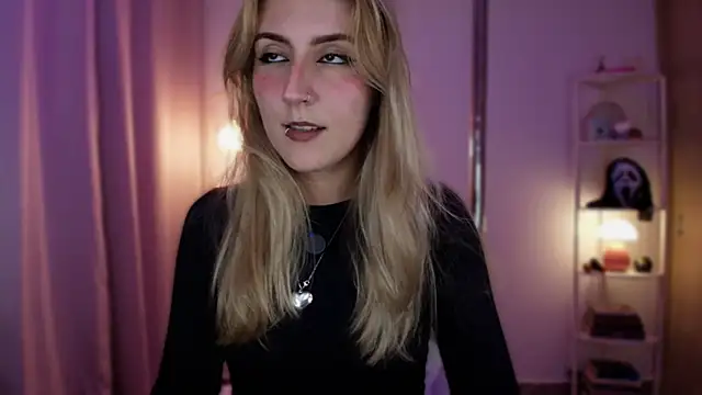 Dakotaa  online show from May 4, 2026, 1:09 am