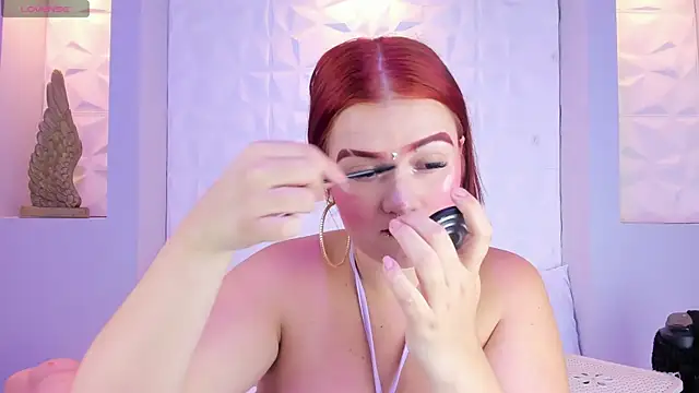 MelanieKlaus online show from November 7, 2025, 11:26 am