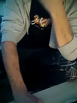 EightySixXxxl online show from November 12, 2025, 9:40 pm