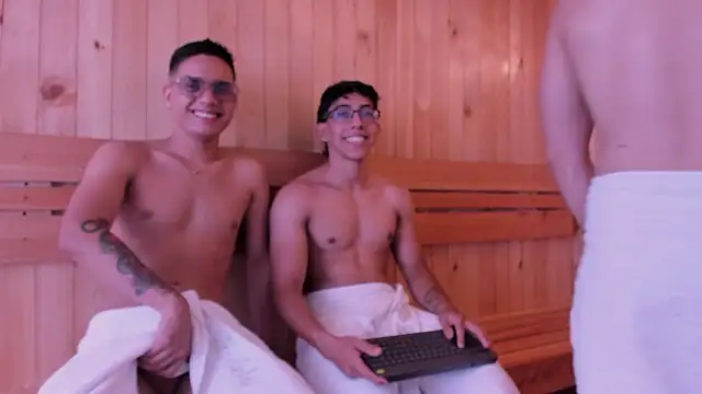 hot  guys  online show from February 5, 2026, 7:53 pm