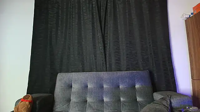 Snapshot of yungelitamor_ chatting on September 19, 2025, 5:00 am yungelitamor online show from September 19, 2025, 5:00 am