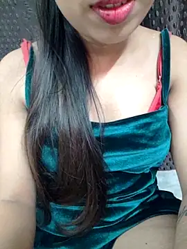 Snapshot of Roshni_98 chatting on March 22, 2025, 11:00 am Roshni 98 online show from March 22, 2025, 11:00 am