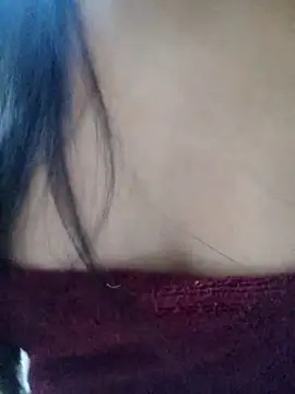 Snapshot of Roshni_98 chatting on October 29, 2025, 5:06 am Roshni 98 online show from October 29, 2025, 5:06 am