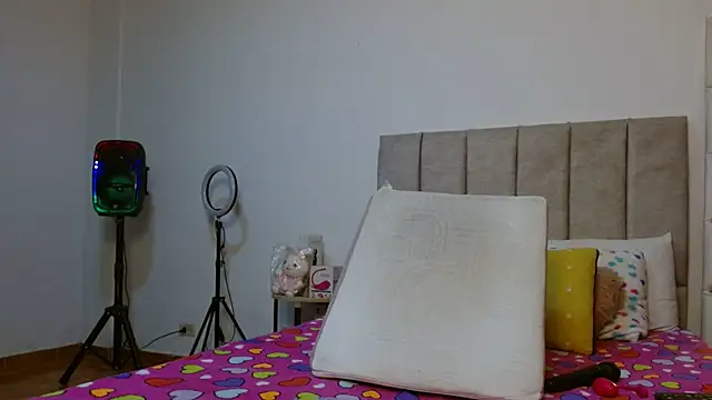 Snapshot of Wilson_Siara chatting on January 17, 2026, 3:32 am Wilson Siara online show from January 17, 2026, 3:32 am