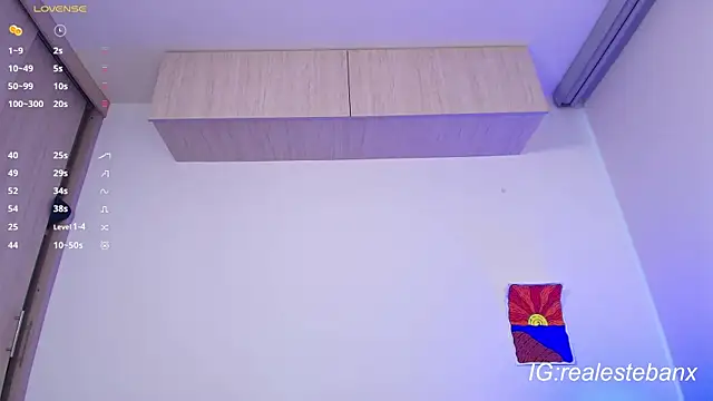 Snapshot of Esteban_Knight chatting on September 29, 2025, 10:15 pm Esteban Knight online show from September 29, 2025, 10:15 pm