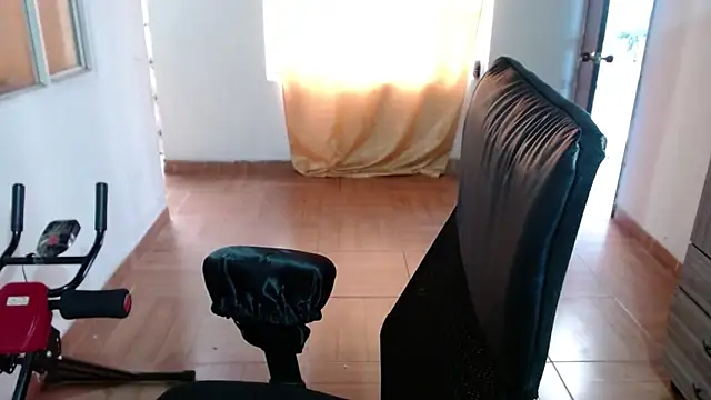 Queen camila online show from March 12, 2026, 9:30 pm