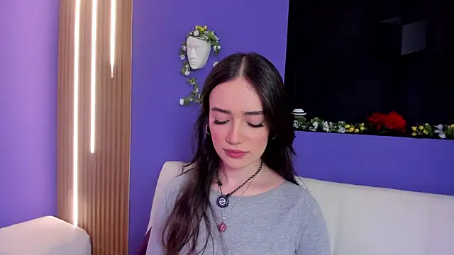 Kate Amaretto  online show from October 21, 2025, 9:58 pm