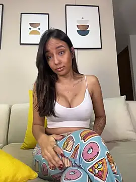 DianaHopson online show from March 11, 2026, 11:26 am