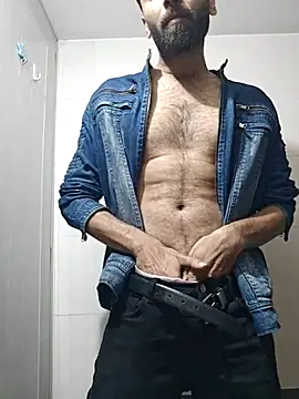 Snapshot of 18_couple_sex chatting on July 10, 2026, 9:26 pm 18 couple sex online show from July 10, 2026, 9:26 pm