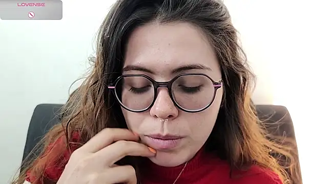 irinasweet27 online show from October 10, 2025, 12:44 am