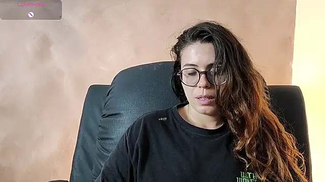 irinasweet27 online show from December 5, 2025, 2:00 am