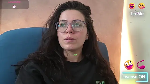 irinasweet27 online show from April 25, 2026, 1:08 am